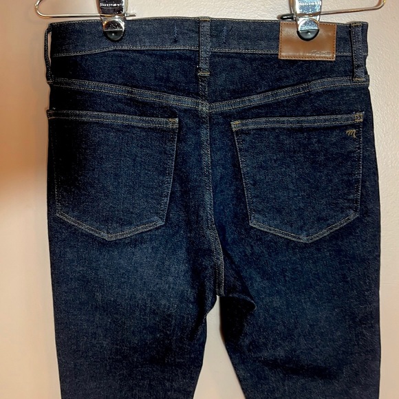 Madewell 9” Mid-Rise Skinny Jeans - Picture 5 of 8
